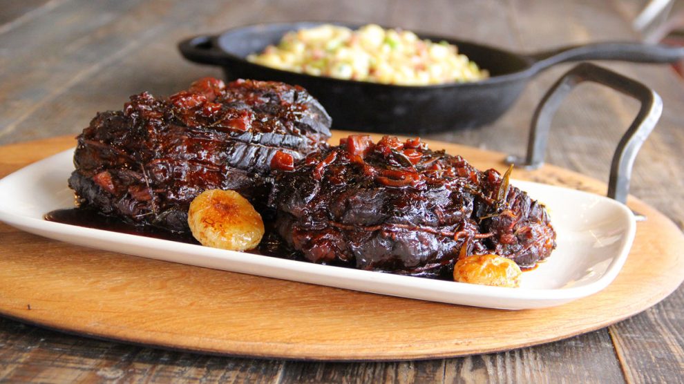 Rôti de palette de bœuf à la stout – Une recette de Francis Lorrain